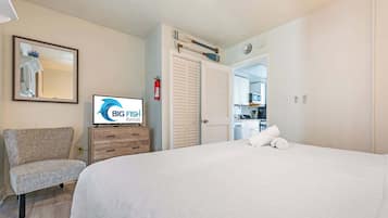 Iron/ironing board, WiFi, bed sheets