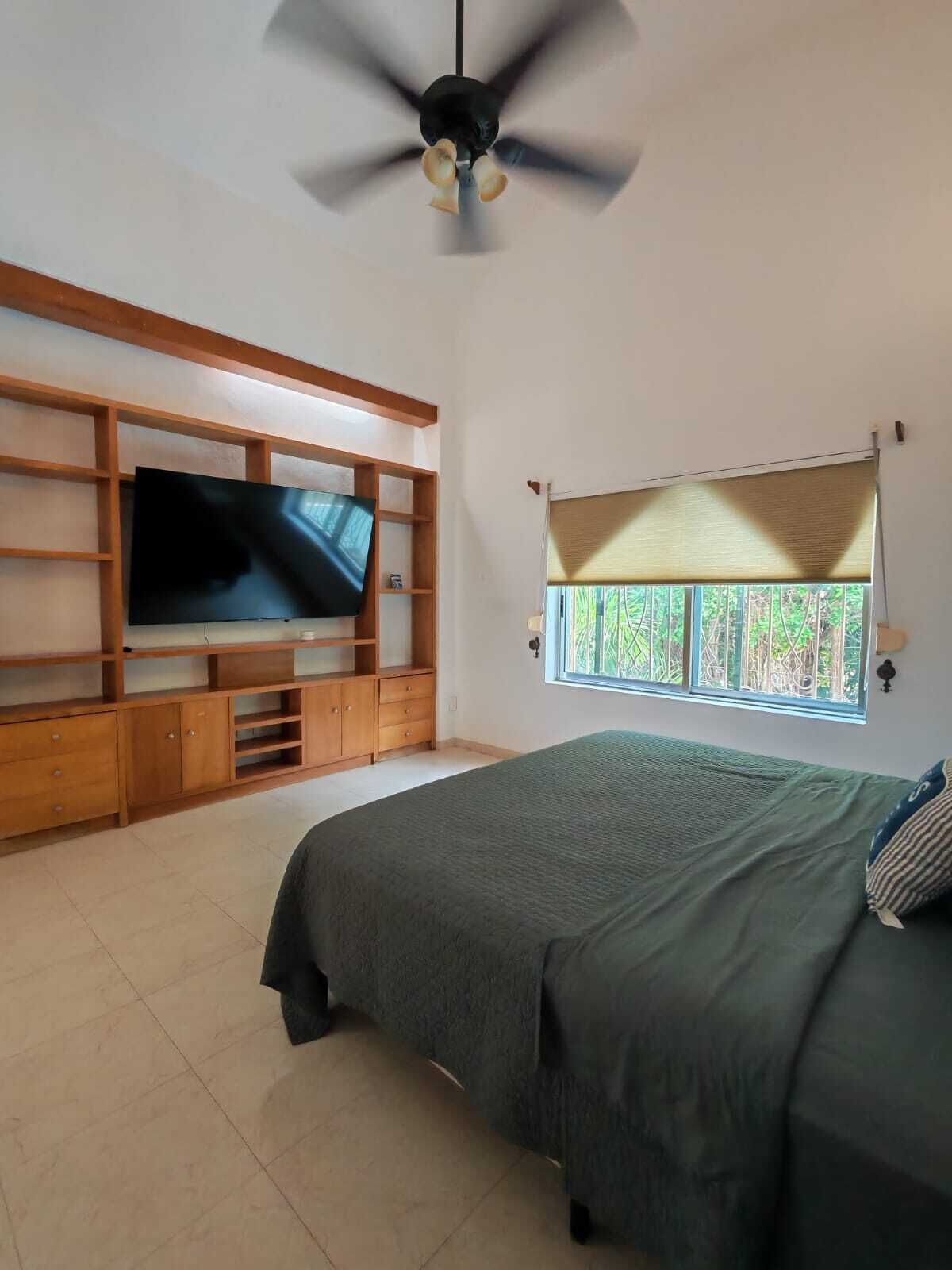5 bedrooms, iron/ironing board, free WiFi, bed sheets