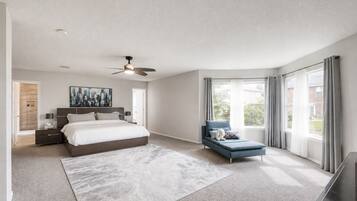 4 Schlafzimmer, Bügeleisen/Bügelbrett, WLAN, Bettwäsche