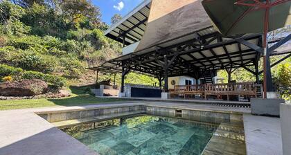 Private Pool-River Refuge near San Jose