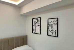 Interior - House Sleeps 7 with Air Conditioning (Tirane)