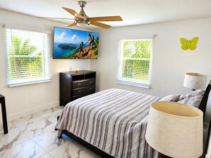 2 chambres, fer et planche à repasser, Wi-Fi, draps fournis
