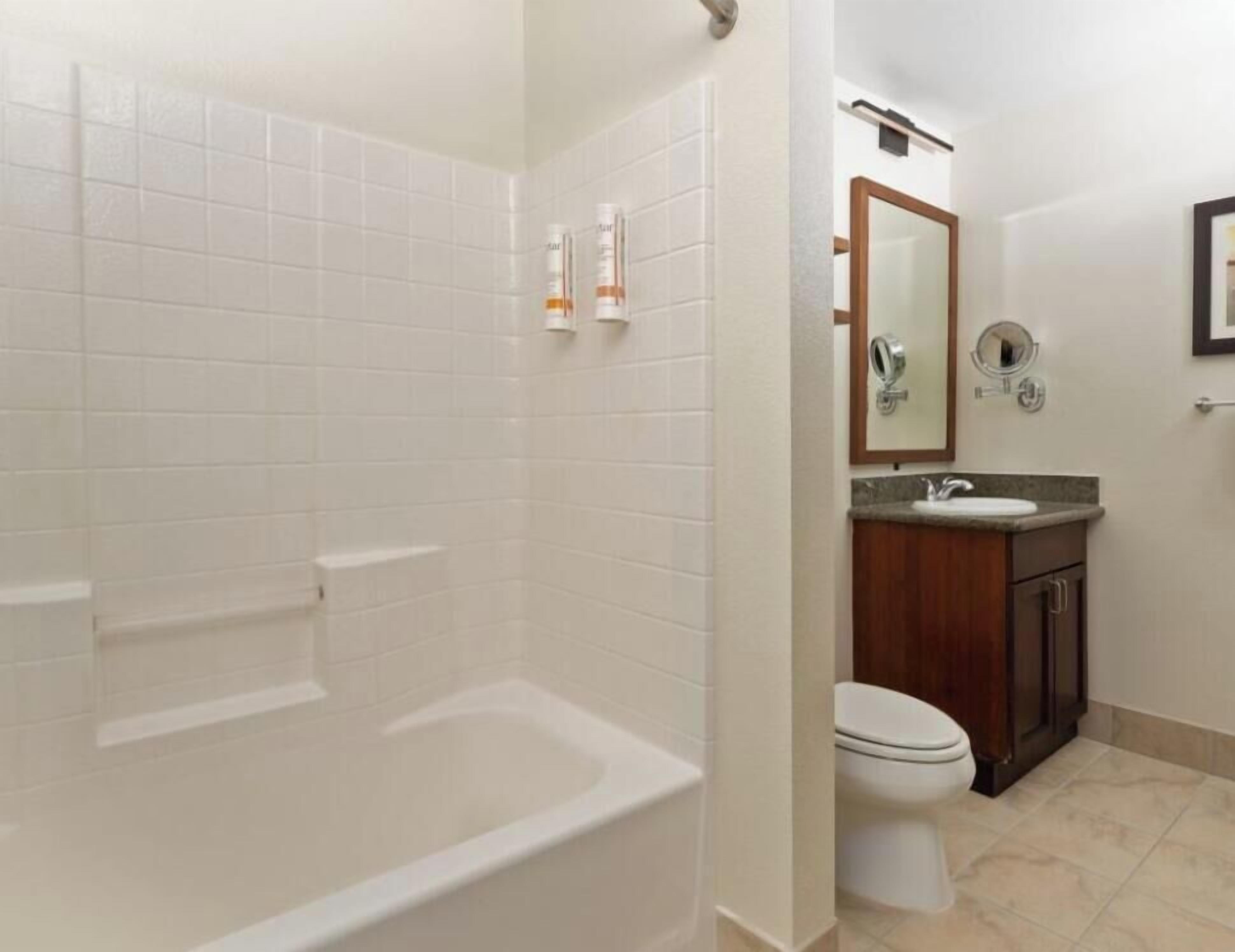 Towels, toilet paper