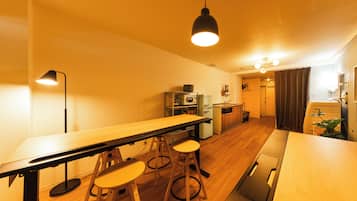 Apartment | In-room dining