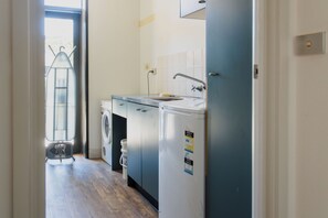 Interior - Managers House (Yarra Glen)