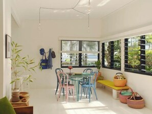 Dining - Midcentury Daydreams (BYRON BAY)