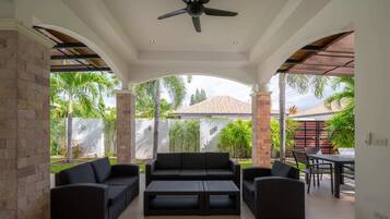 Terrace/patio