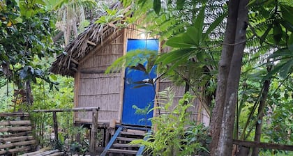 Tanna Chez Nous Bungalow and Tours