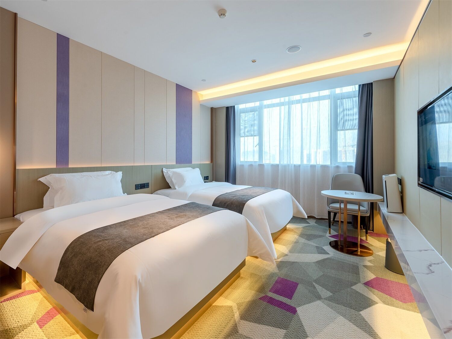 Superior Twin Room, City View | View from room