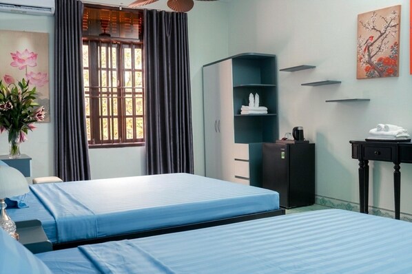 Deluxe Double Room, City View - FAVOS BICH DONG (Hoa Lu)