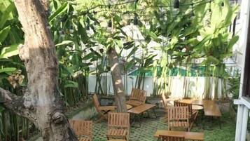 Habitación estándar doble | Terraza o patio