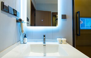 Bathroom - Aifeel Hotel Beijing Capital Airport T3  (Beijing)
