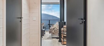 Stunning apartment in Edland with house a mountain view
