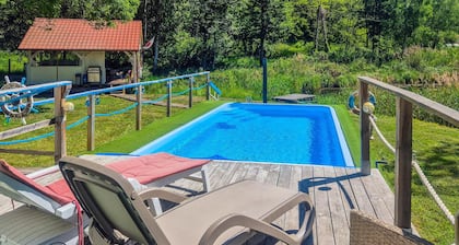 Gorgeous home in Nowogród Bobrzanski
