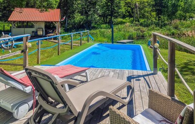 Gorgeous home in Nowogród Bobrzanski
