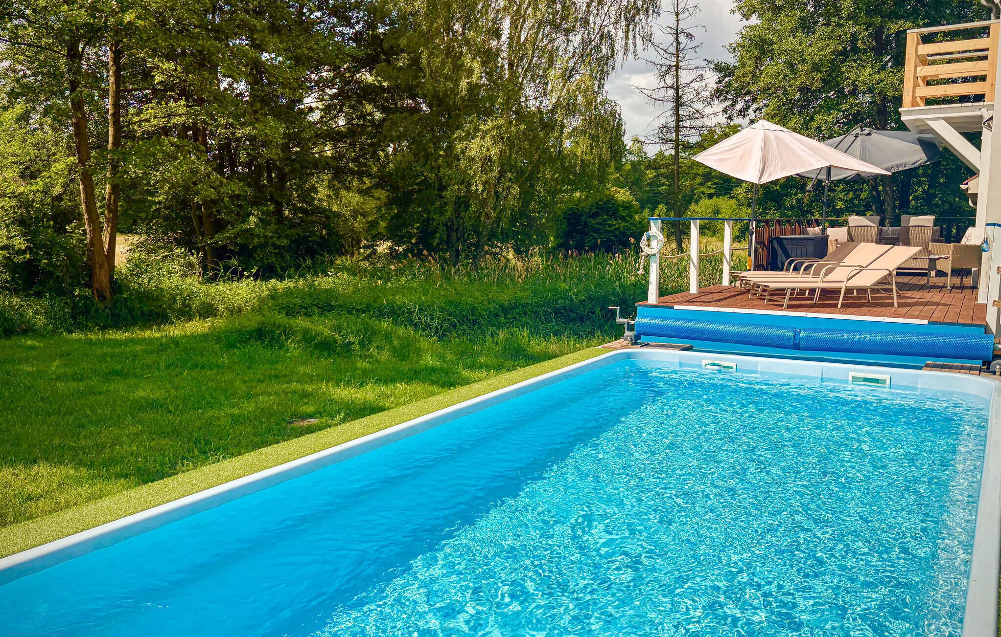 Uppvärmd pool