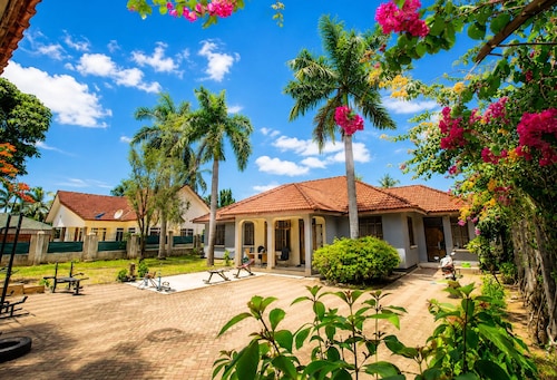 Maisha Garden 
