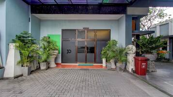 Bagian depan properti