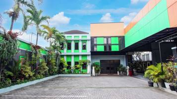 Bagian depan properti