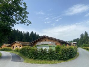 Exterior - Nature chalet nearby forest with infrared sauna (Hermagor-Pressegger See)