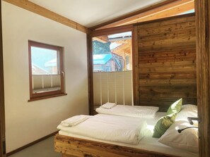 Room - Nature chalet nearby forest with infrared sauna (Hermagor-Pressegger See)