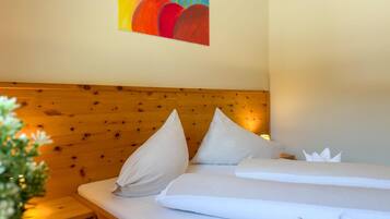 2 bedrooms, internet