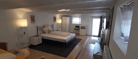1 chambre, accès au Wi-Fi (inclus), literie fournie