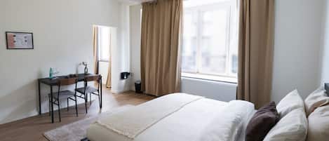 6 camere, ferro/asse da stiro, Wi-Fi gratuito, lenzuola
