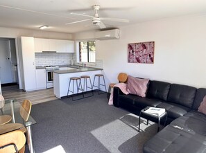 Apartament, 2 dormitoris | Sala d'estar