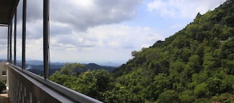 TERRA VISTA HOTEL 