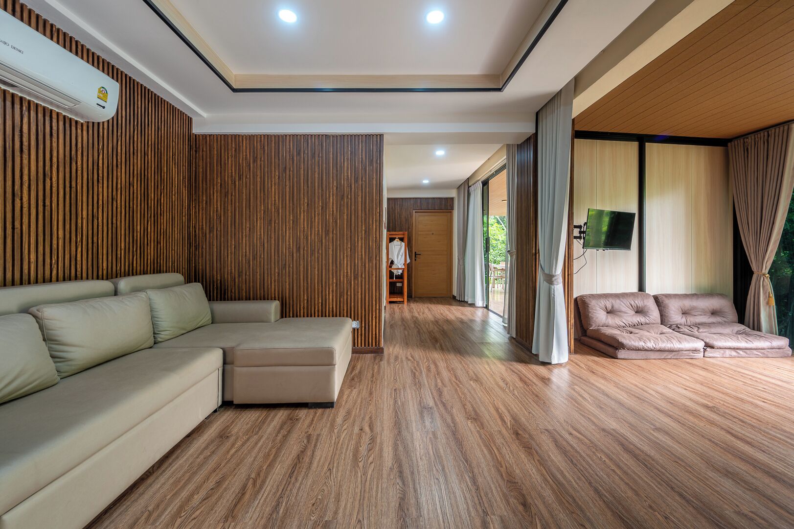  Villa Suite | Living area | 32-inch TV with cable channels