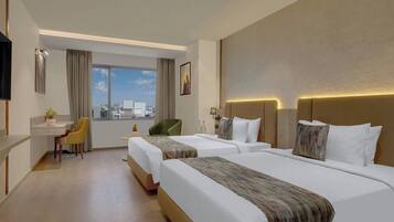 Classic Room, 2 Queen Beds, City View