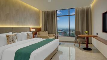Premium Room, 1 King Bed, City View