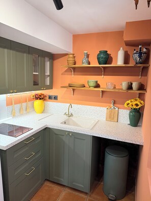 Private kitchen - CASA TULUM (Toulon)
