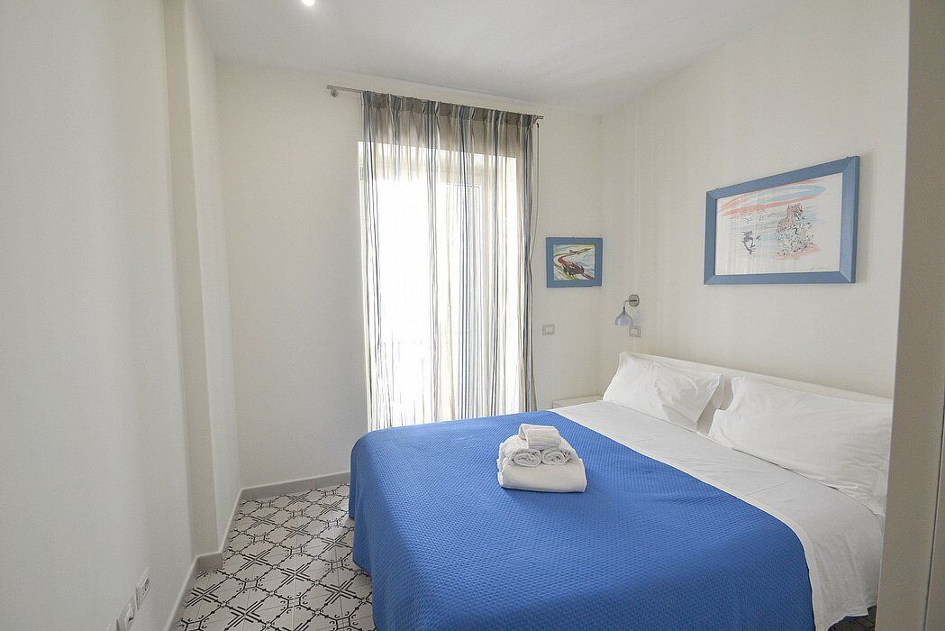Villa Elicona D: A Welcoming Apartment Situated In A Central Location, At A Short Distance From The Cathedral Of Ravello, With Free Wi-fi. - Amalfi