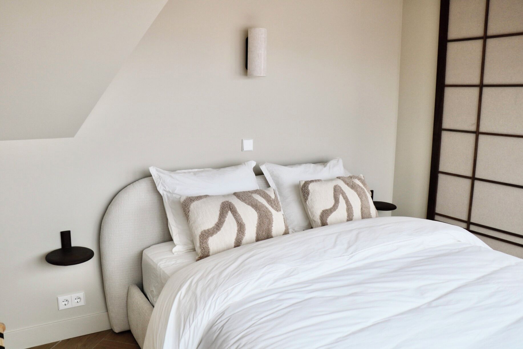 Fer et planche à repasser, Wi-Fi gratuit, draps fournis
