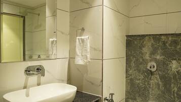 Deluxe-Doppelzimmer | Badezimmer