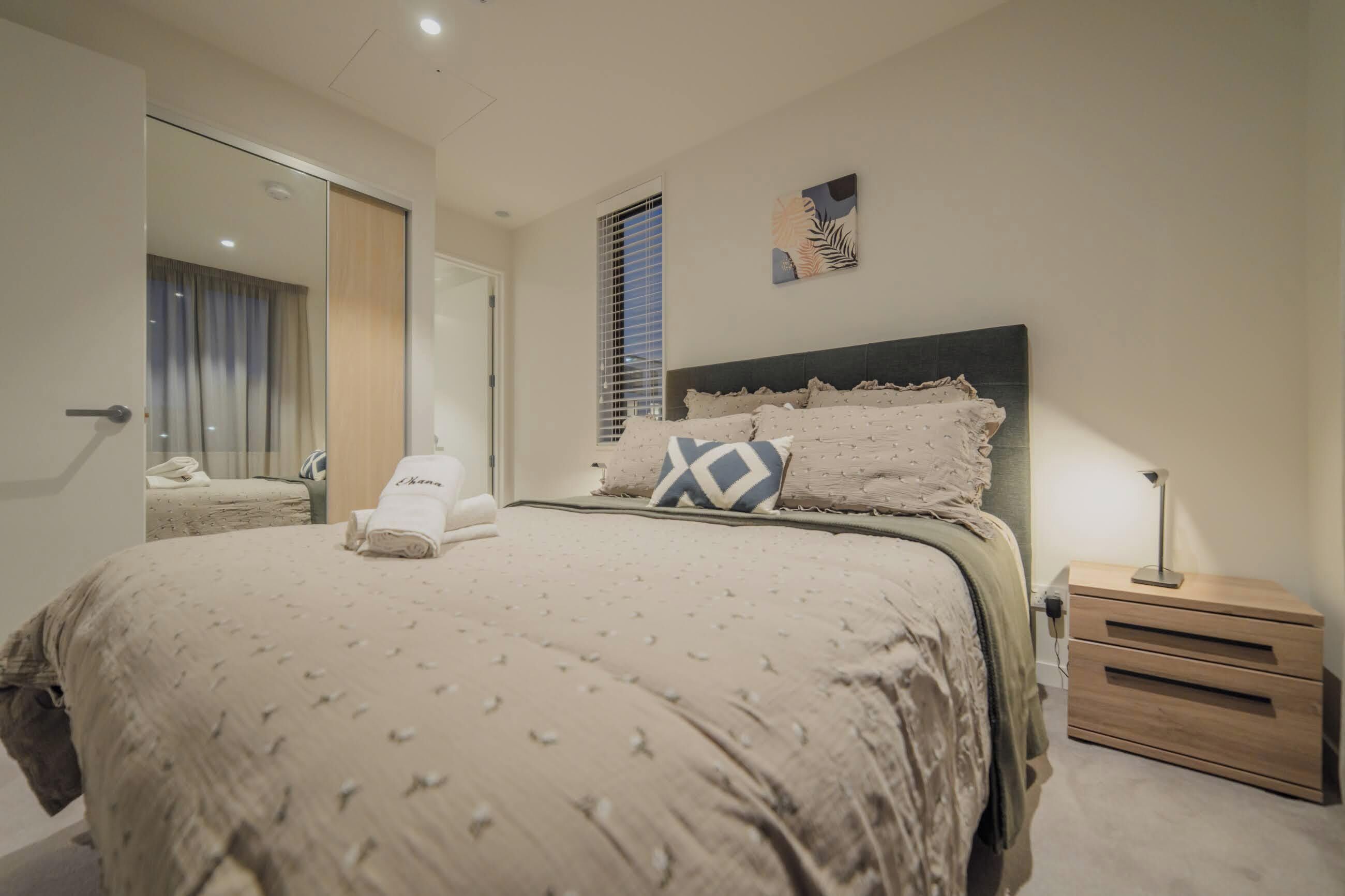 Iron/ironing board, travel cot, WiFi, bed sheets