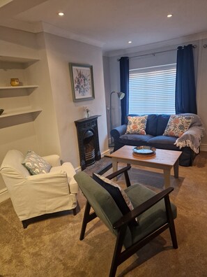 Living area - Cosy Cottage near Shakespeare's birthplace (Stratford-upon-Avon)