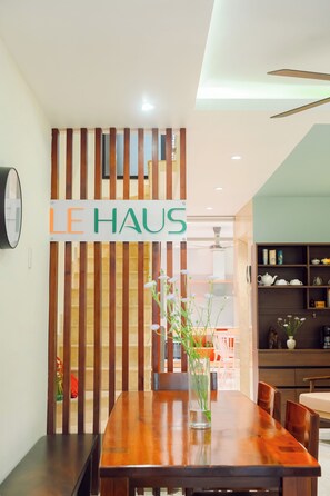 Dining - Le Haus (Tan Dinh)