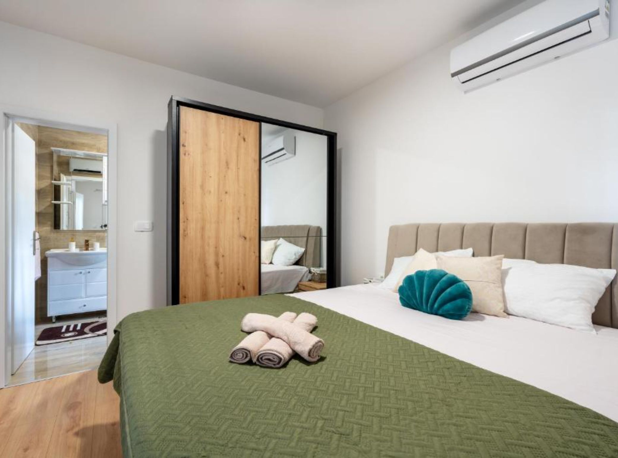 Villa (Villa with mountain view) | 3 bedrooms, cots/infant beds