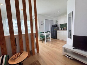 Interior - Modern Condo with Ocean View in Jomtien, Pattaya (Na Chom Thian)