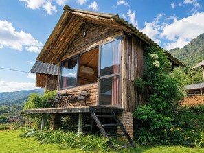 Deluxe Double Room, Mountain View | Exterior - De Mont Retreat Sapa (Sapa)