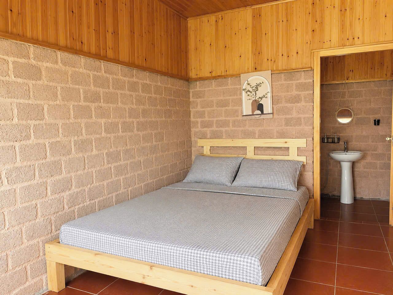 Habitación doble superior, vistas al jardín | Escritorio, cortinas opacas, tabla de planchar con plancha y wifi gratis