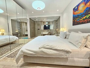 Room - Luxurious 7-Bedroom Villa in La Marsa, Tunisia - Modern Comfort & Elegance (La Marsa)