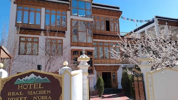 Exterior