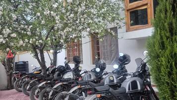 Free self parking