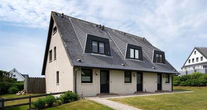 Dünenglück - Cozy vacation apartment for 4 pers. in central proximity to the beach in