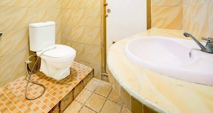 Cozy Double Escape W/ Free WiFi and Parking