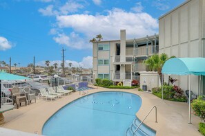 Pool - Steps to Sand: Beachfront SPI Condo w/ Balcony (South Padre Island)